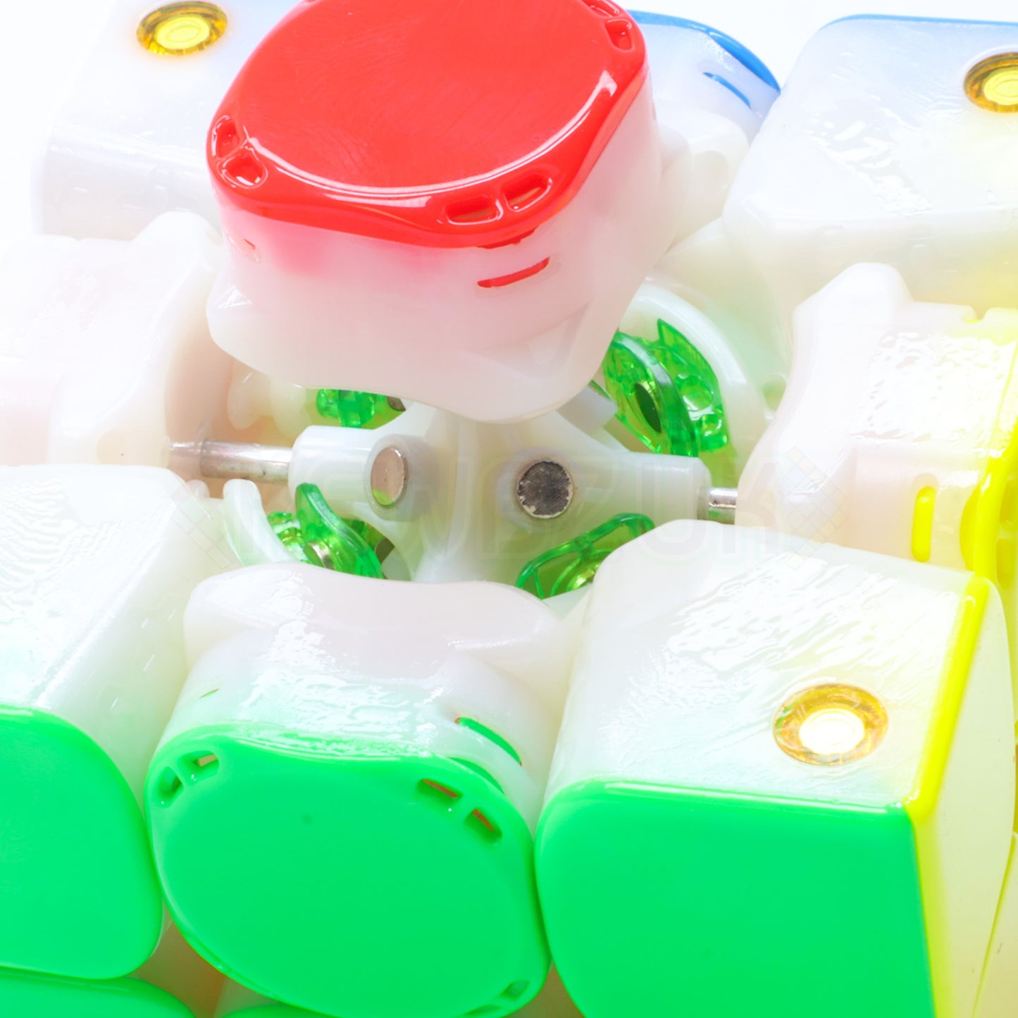 YJ MGC Beta 3x3 (Magnetic, UV, Corner-Core)