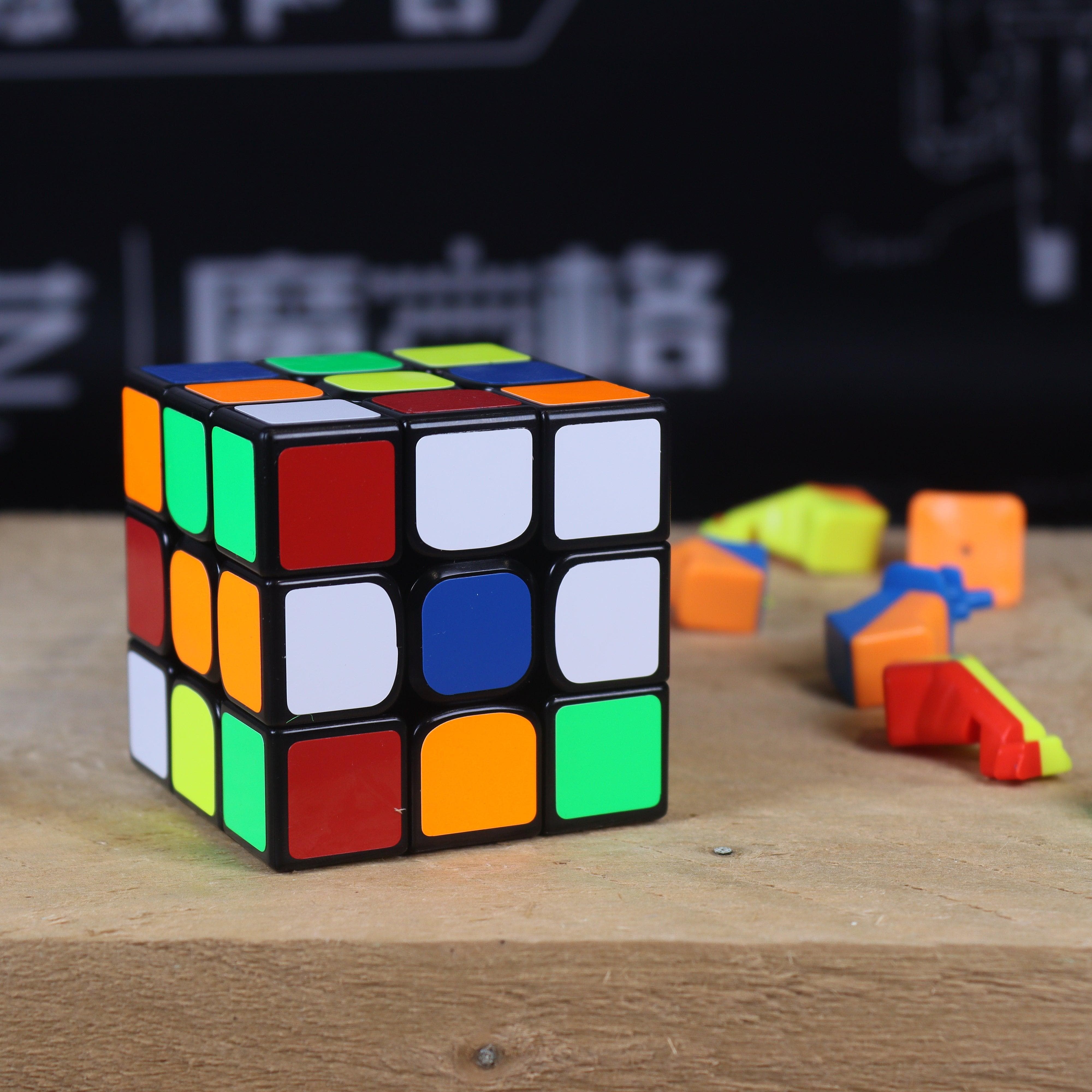 DaYan ZhanChi Pro 3x3 (Magnetic)